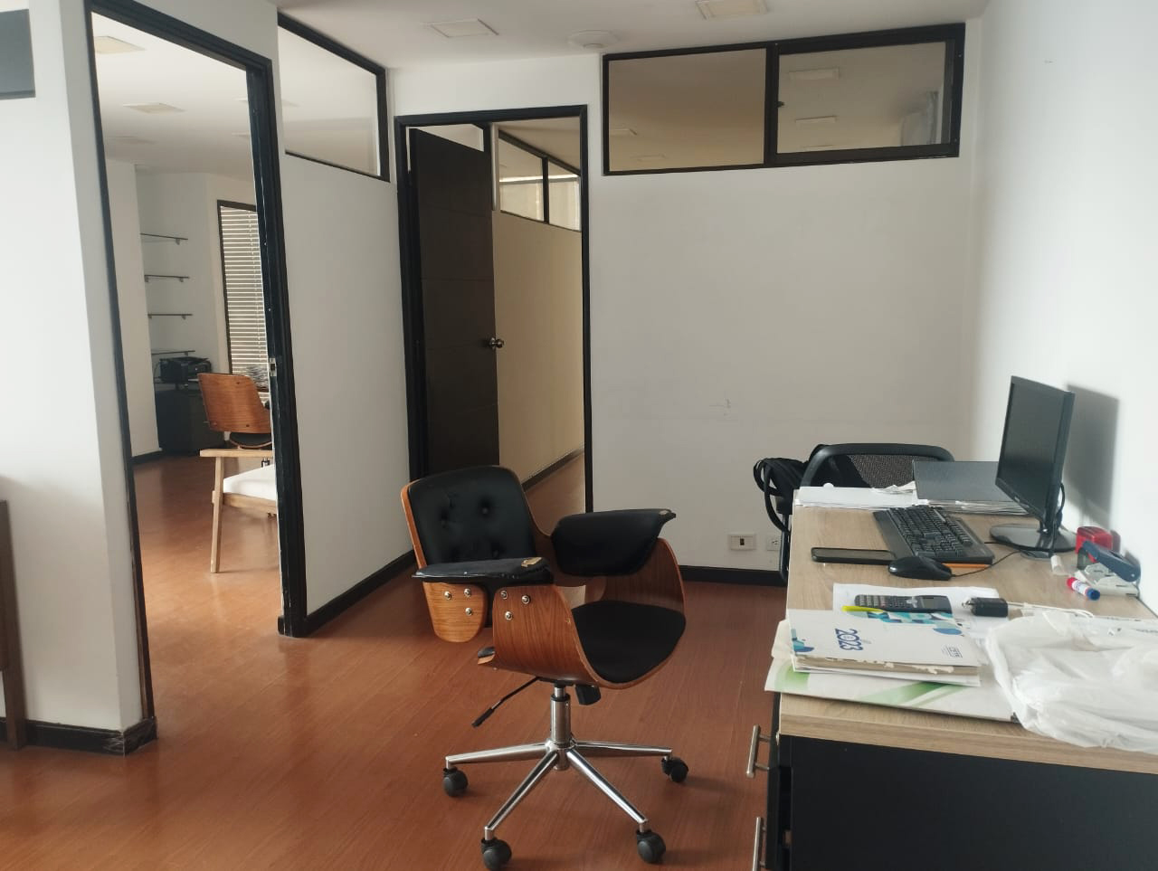 Oficina en arriendo en Transversal Inferior, Medellín, 62 m² · foto 5 de 15