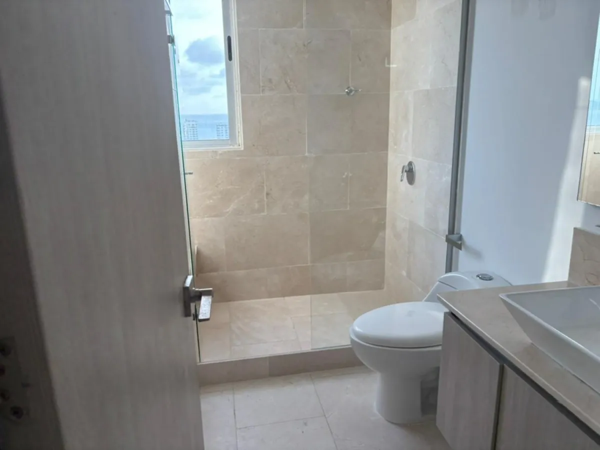 Apartamento en venta en Bocagrande, Cartagena · foto 14 de 16