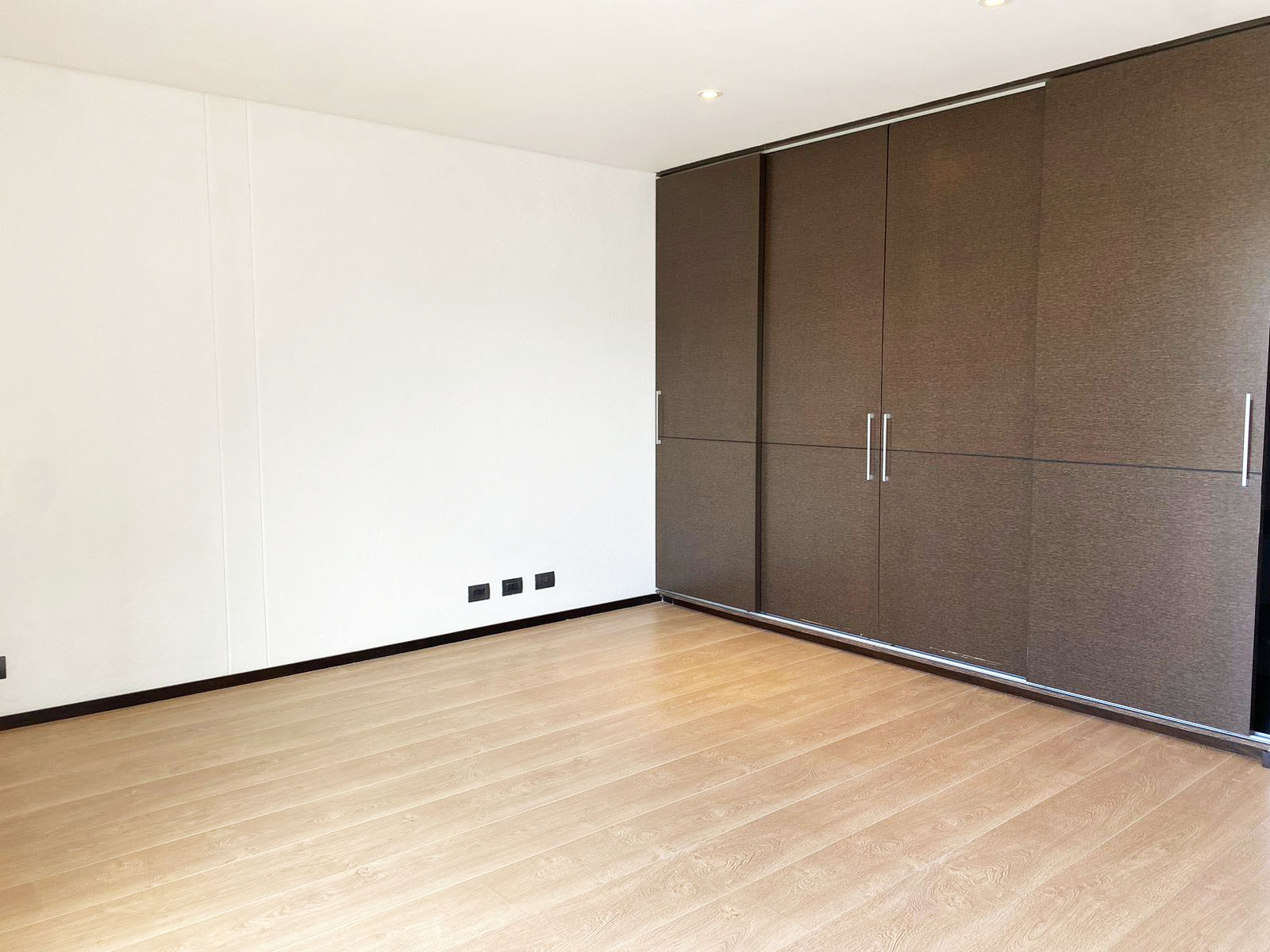 Casa de 3 alcobas en venta en El Retiro, 380 m² · foto 17 de 20