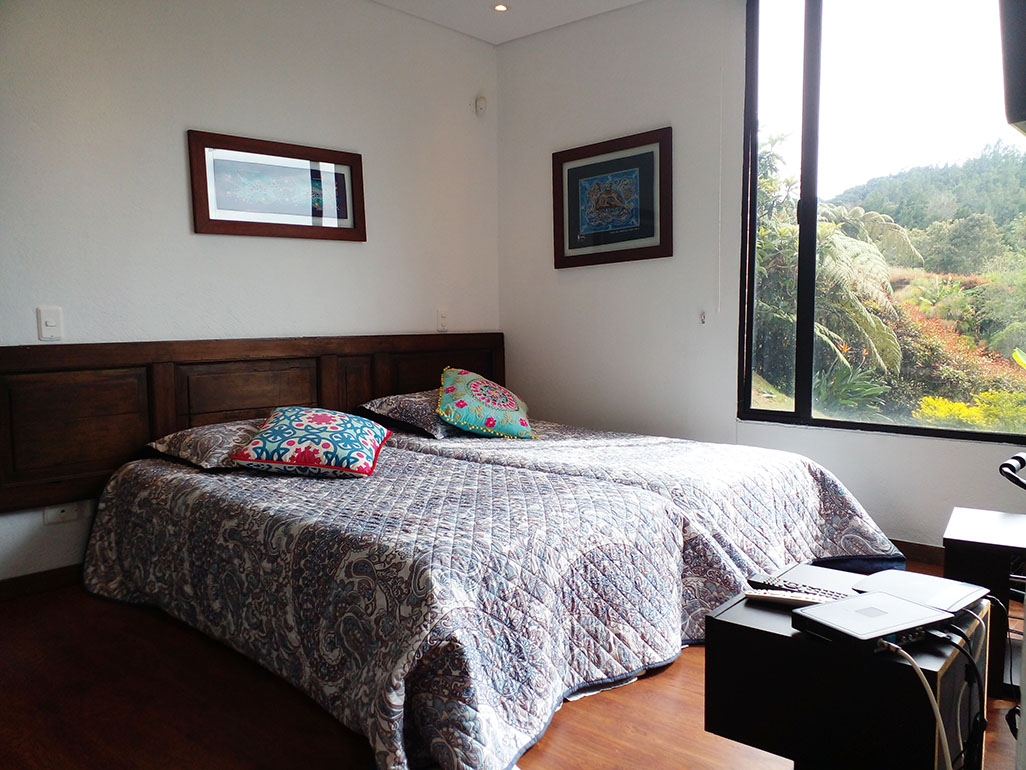 Casa de 3 alcobas en venta en Las Palmas, Envigado, 288 m² · foto 16 de 20