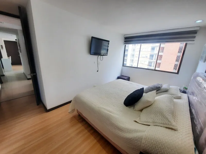Apartamento de 3 alcobas en venta en El Poblado, Medellín, 86 m² · foto 11 de 20
