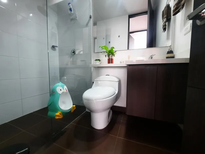 Apartamento de 3 alcobas en venta en El Poblado, Medellín, 86 m² · foto 14 de 20