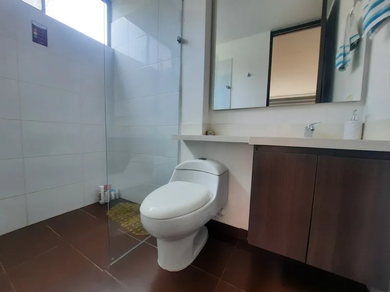 Apartamento de 3 alcobas en venta en El Poblado, Medellín, 86 m² · foto 15 de 20