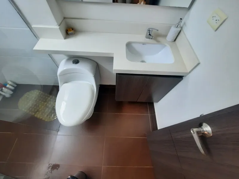 Apartamento de 3 alcobas en venta en El Poblado, Medellín, 86 m² · foto 16 de 20