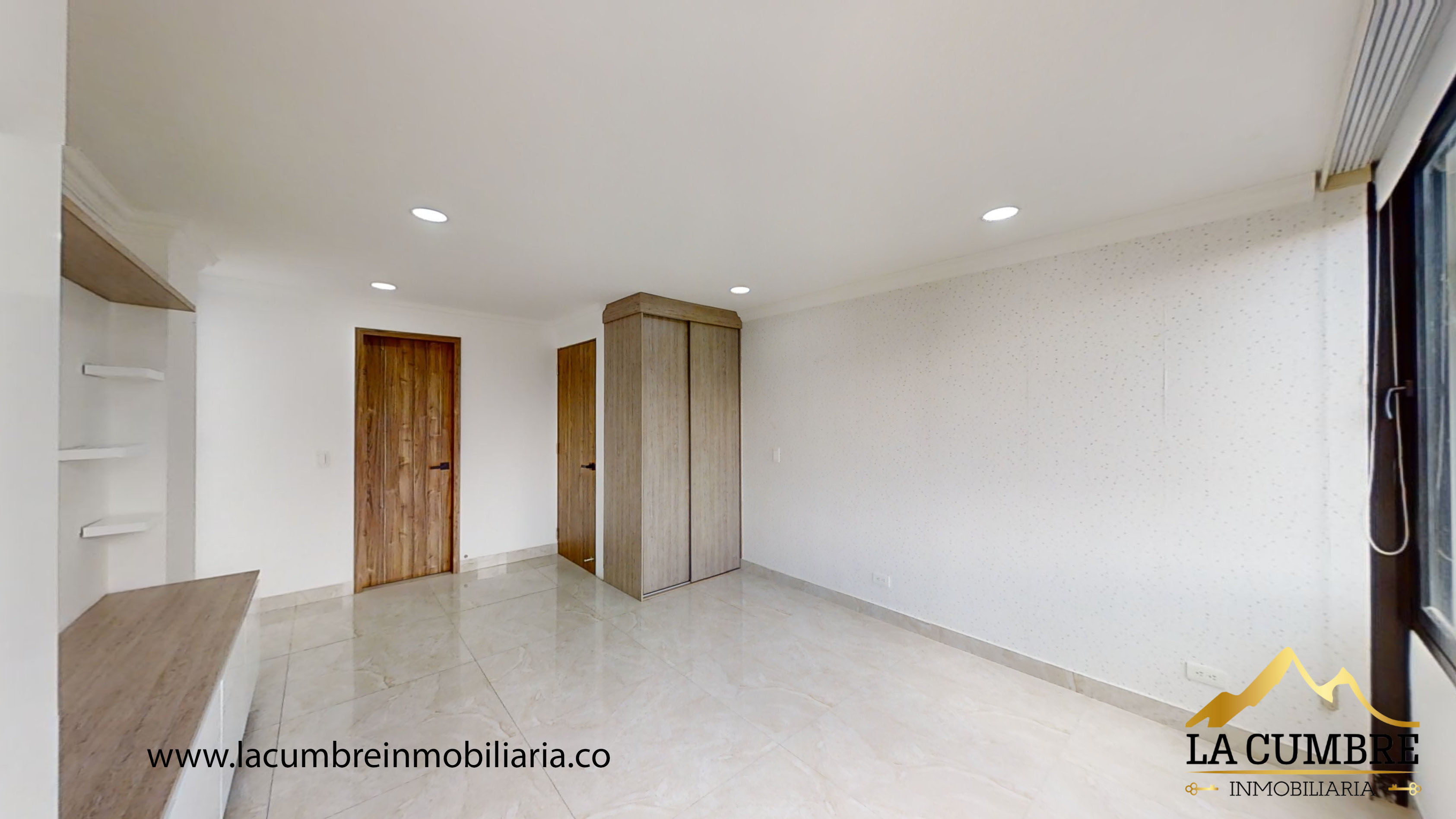 Apartamento de 3 alcobas en arriendo en Patio Bonito, Medellín, 256 m² · foto 13 de 19