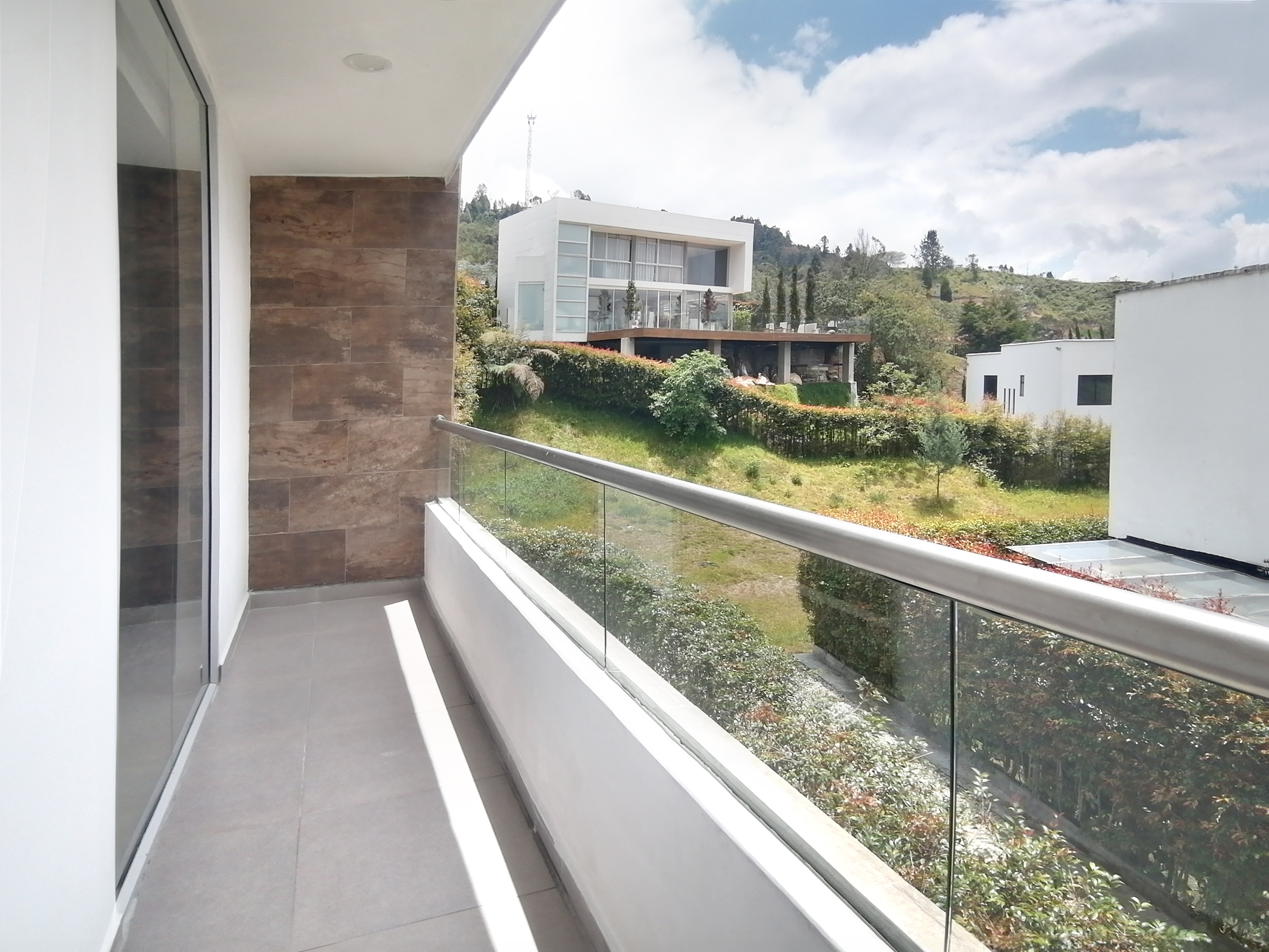 Casa de 7 alcobas en venta en Loma Del Escobero, El Retiro, 530 m² · foto 19 de 24