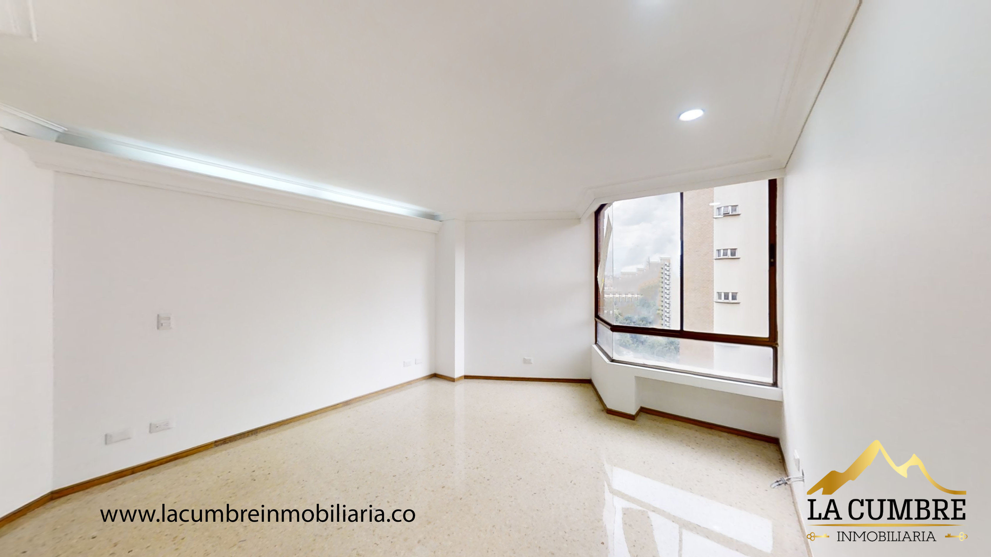 Apartamento de 3 alcobas en arriendo en Santa María De Los Ángeles, Medellín, 178 m² · foto 14 de 16