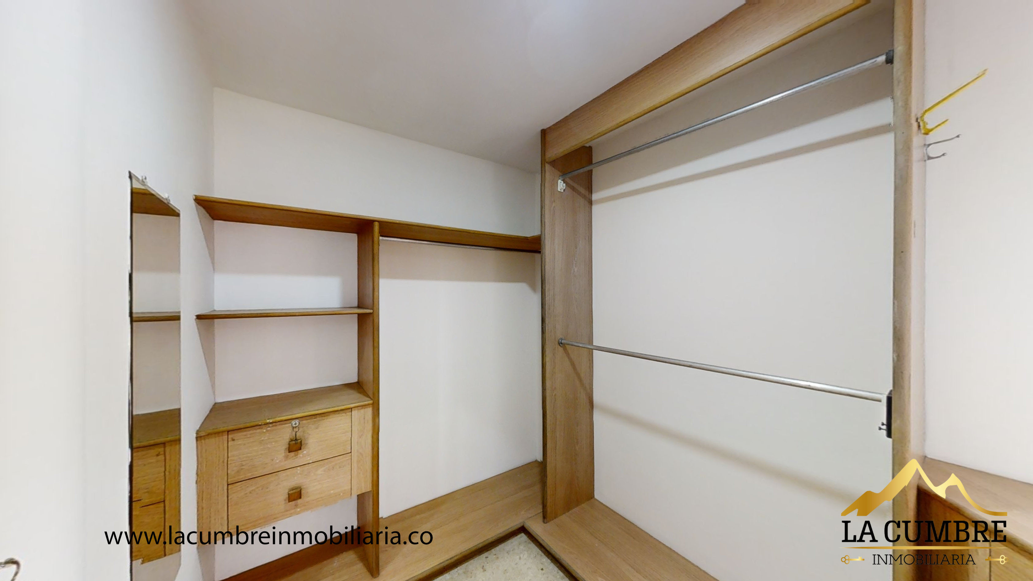 Apartamento de 3 alcobas en arriendo en Santa María De Los Ángeles, Medellín, 178 m² · foto 16 de 16