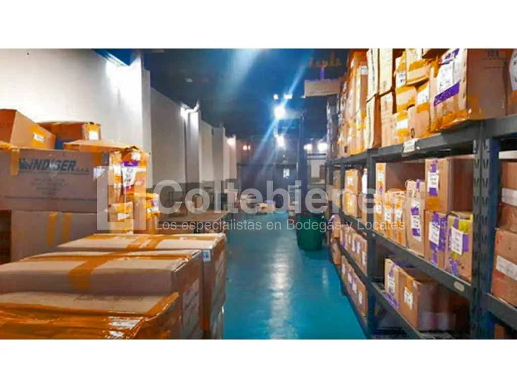 Bodega en venta en Trinidad, Medellín