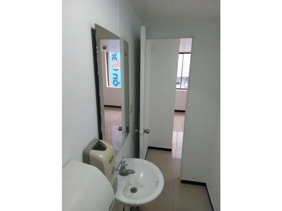 Oficina en venta en Centro, Pereira, 23 m² · foto 6 de 7