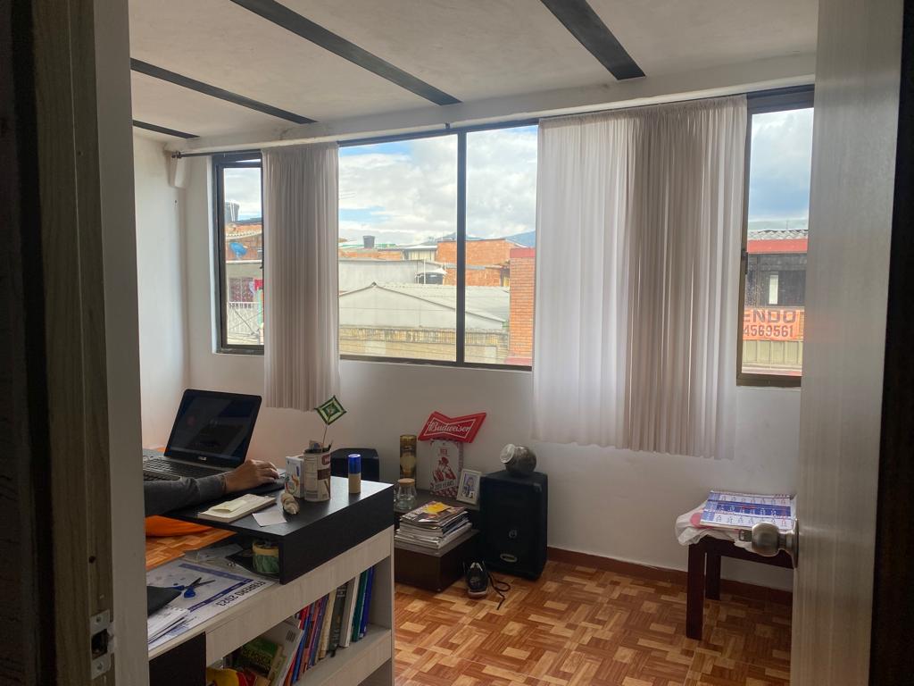 Casa en venta en La Estrada, Bogotá · foto 12 de 24