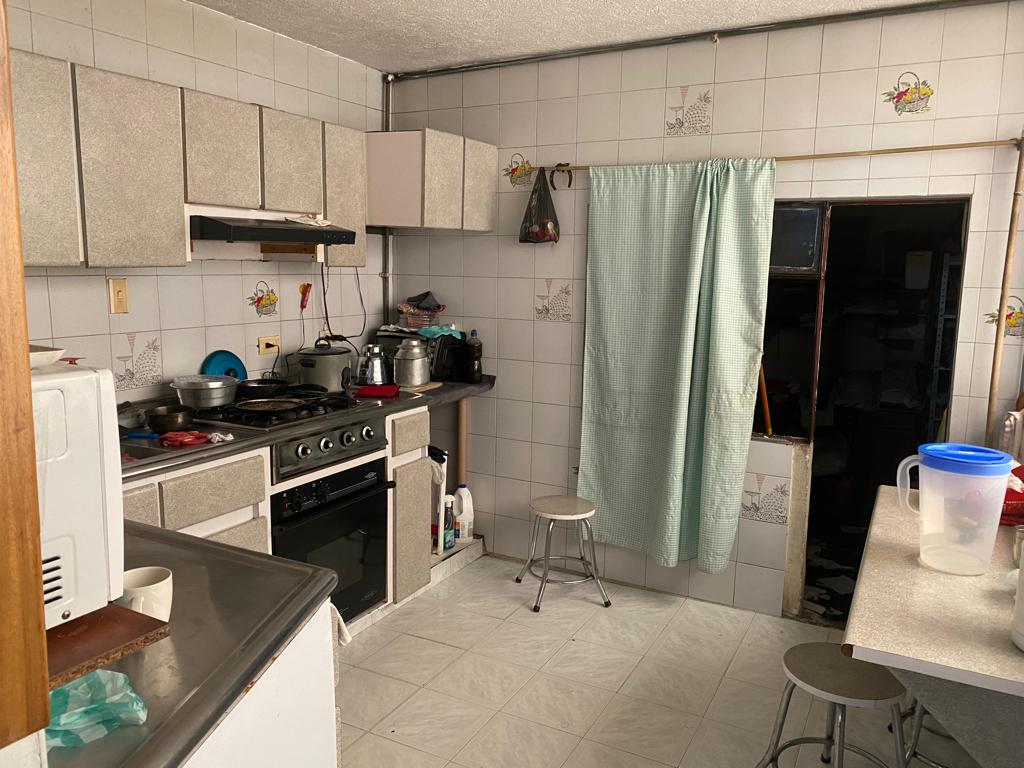 Casa en venta en La Estrada, Bogotá · foto 4 de 24