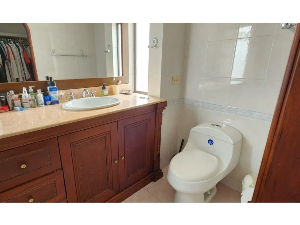 Apartamento de 5 alcobas en venta en Los Balsos No.2, Medellín, 239 m² · foto 24 de 24