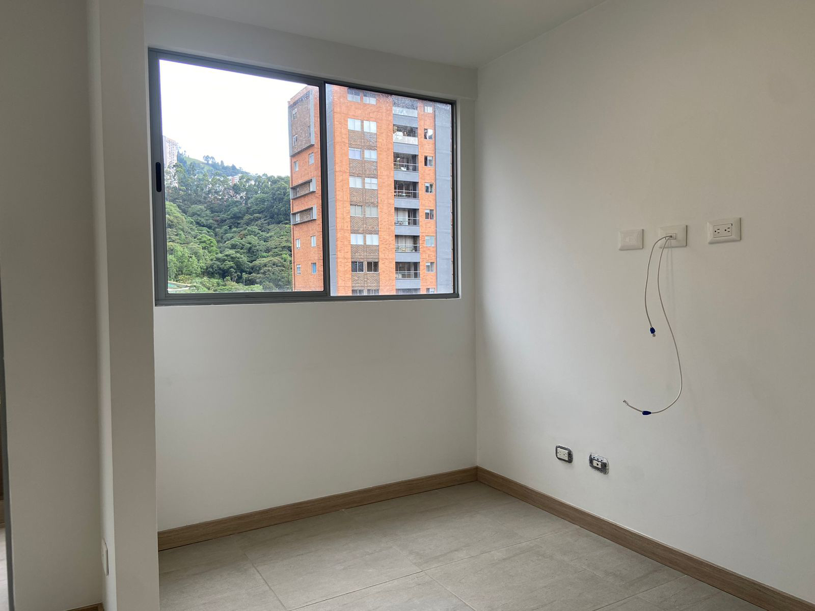 Apartamento de 2 alcobas en venta en San Jose, Sabaneta, 70 m² · foto 8 de 19