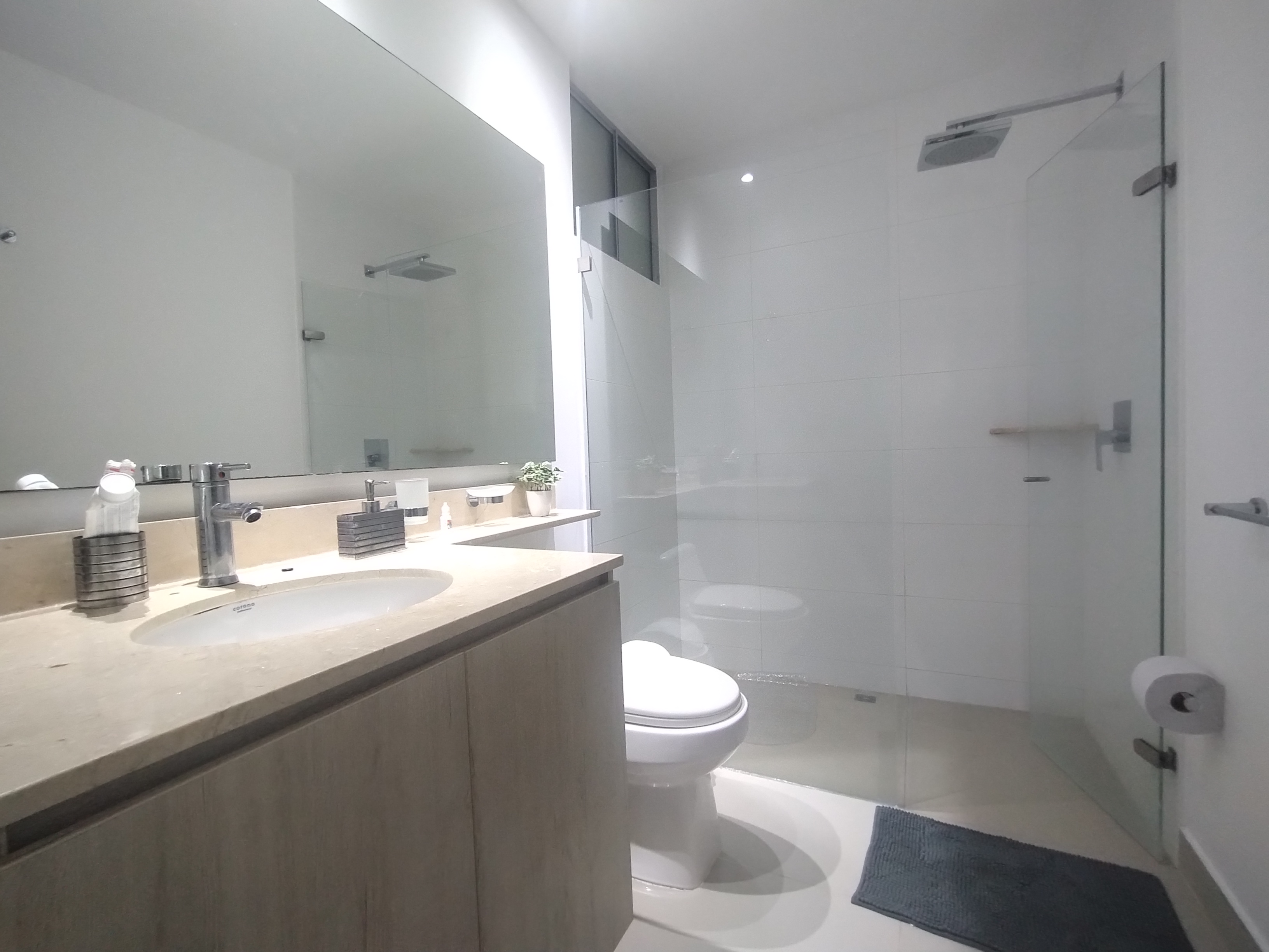Apartamento en arriendo en Altos De Riomar, Barranquilla · foto 12 de 14