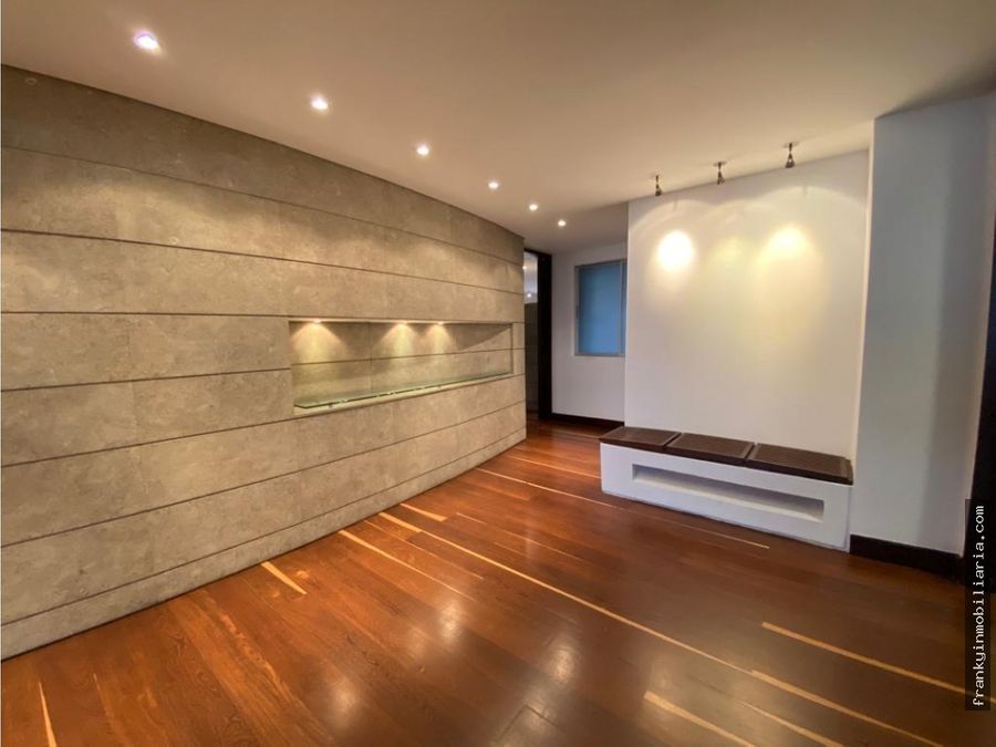 Apartamento de 3 alcobas en venta en Bellavista, Cali, 435 m² · foto 3 de 13