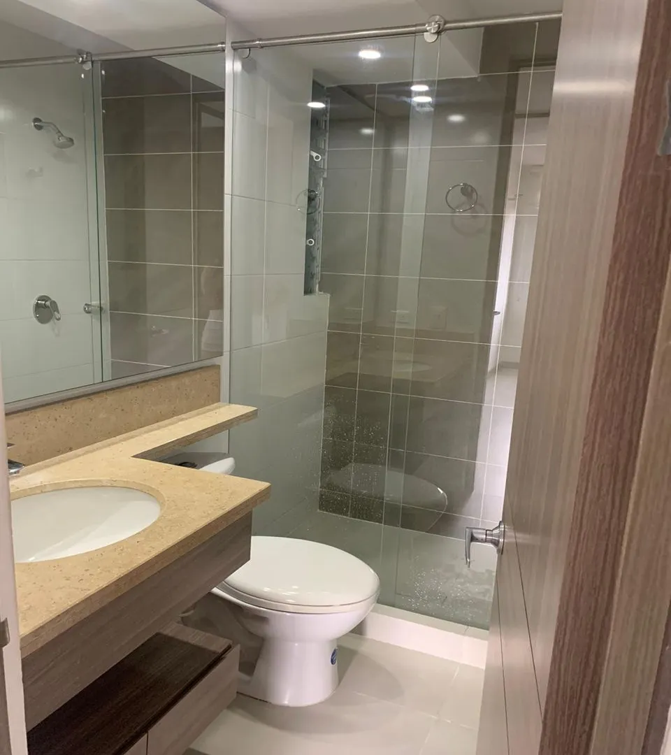 Apartamento de 3 alcobas en venta en Ricaurte, 72 m² · foto 18 de 24