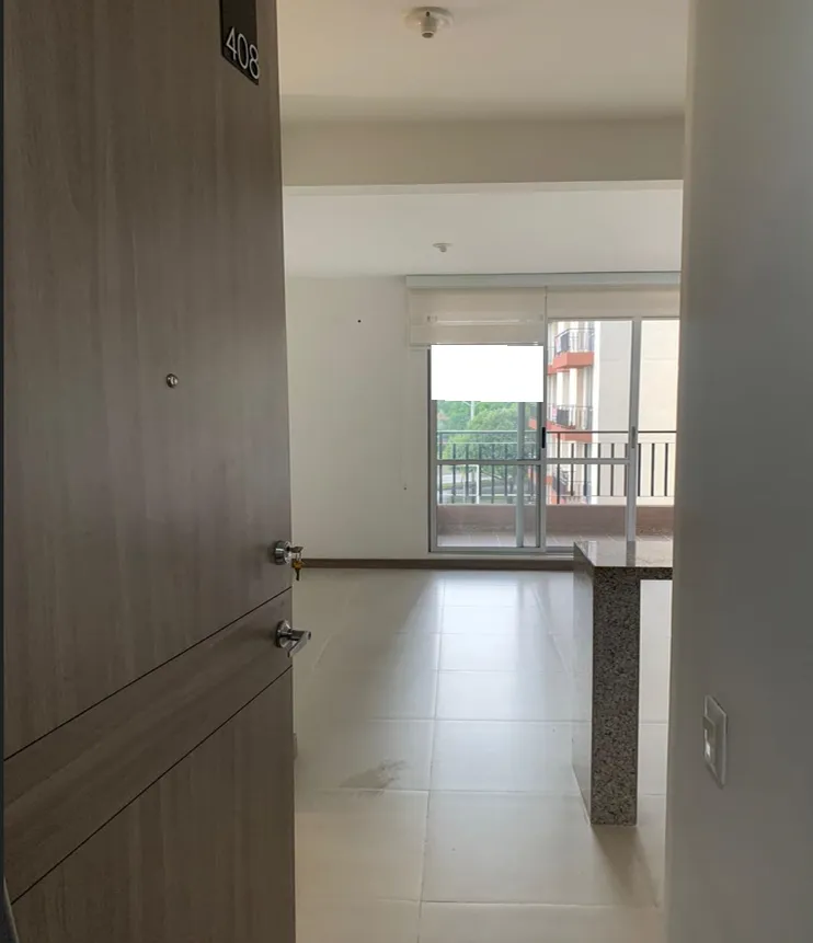 Apartamento de 3 alcobas en venta en Ricaurte, 72 m² · foto 2 de 24