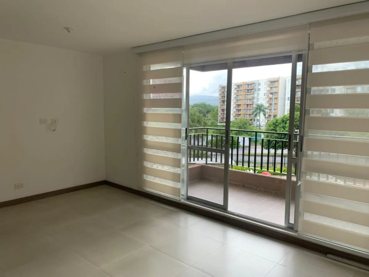 Apartamento de 3 alcobas en venta en Ricaurte, 72 m² · foto 5 de 24