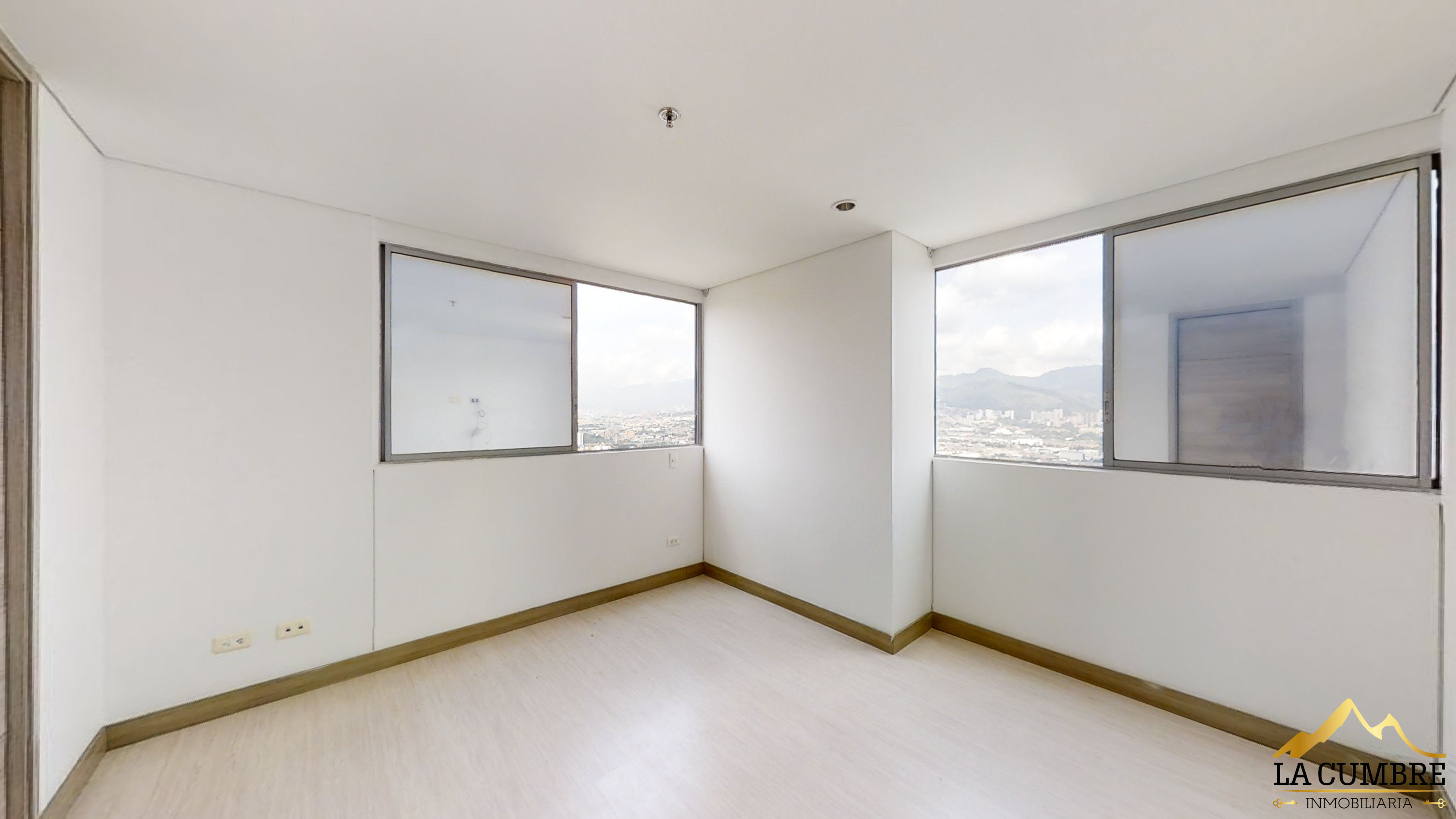 Apartamento en venta en Castropol, Medellín 2