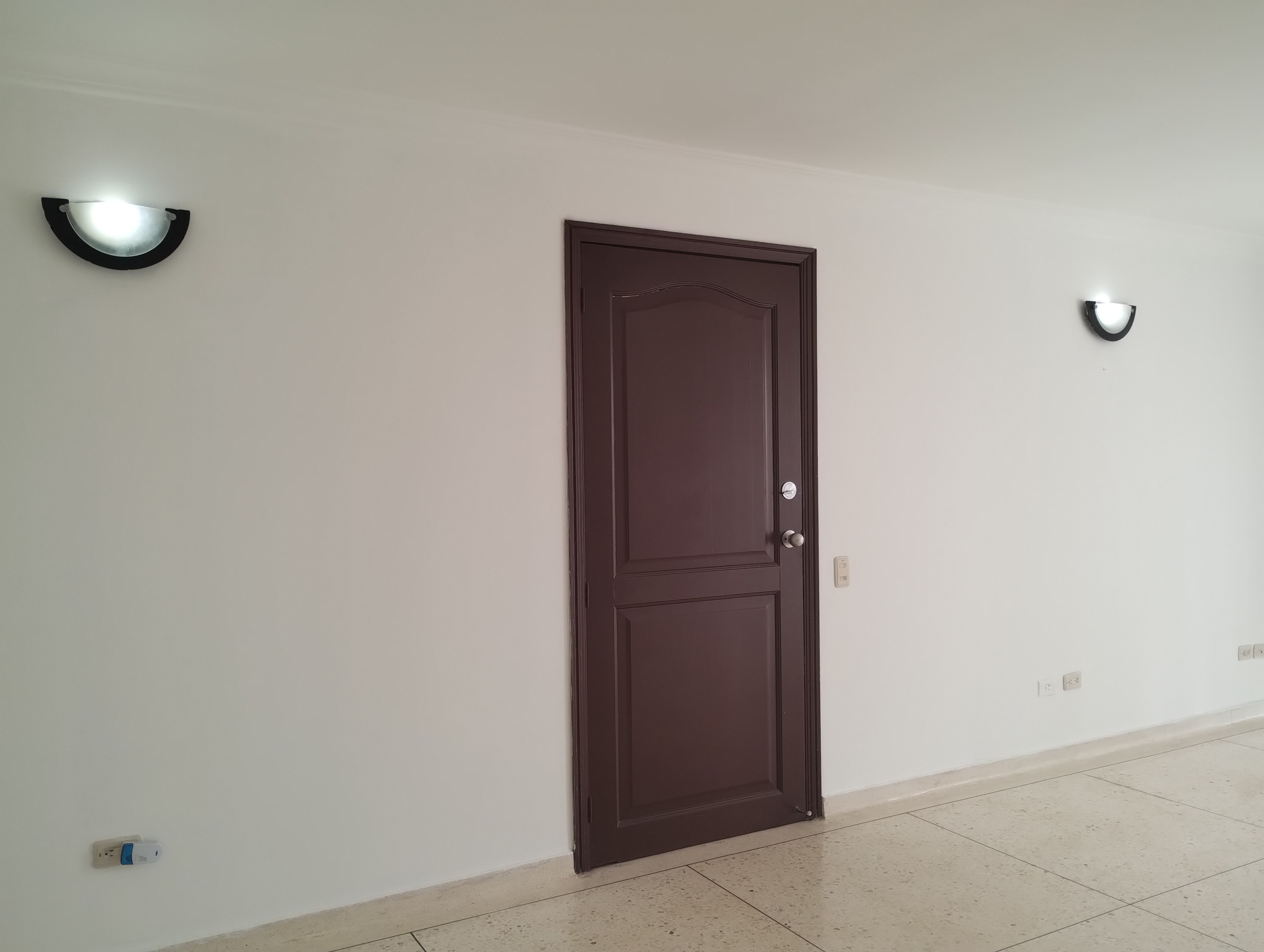 Apartamento de 2 alcobas en venta en Altos De Riomar, Barranquilla, 83 m² · foto 3 de 14