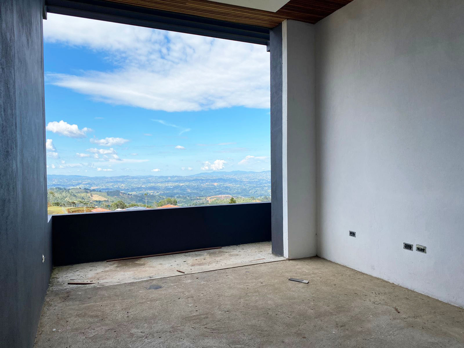 Casa de 3 alcobas en venta en Vía Las Palmas, Envigado, 1300 m² · foto 7 de 15