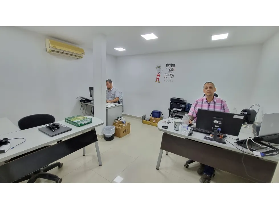 Bodega en arriendo en Melendez, Cali, 1400 m² · foto 21 de 24