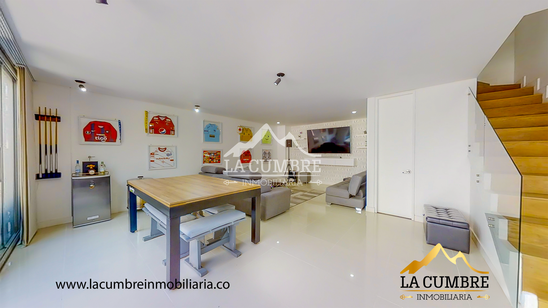 Casa de 3 alcobas en venta en Loma El Atravesado, Envigado, 265 m² · foto 5 de 20