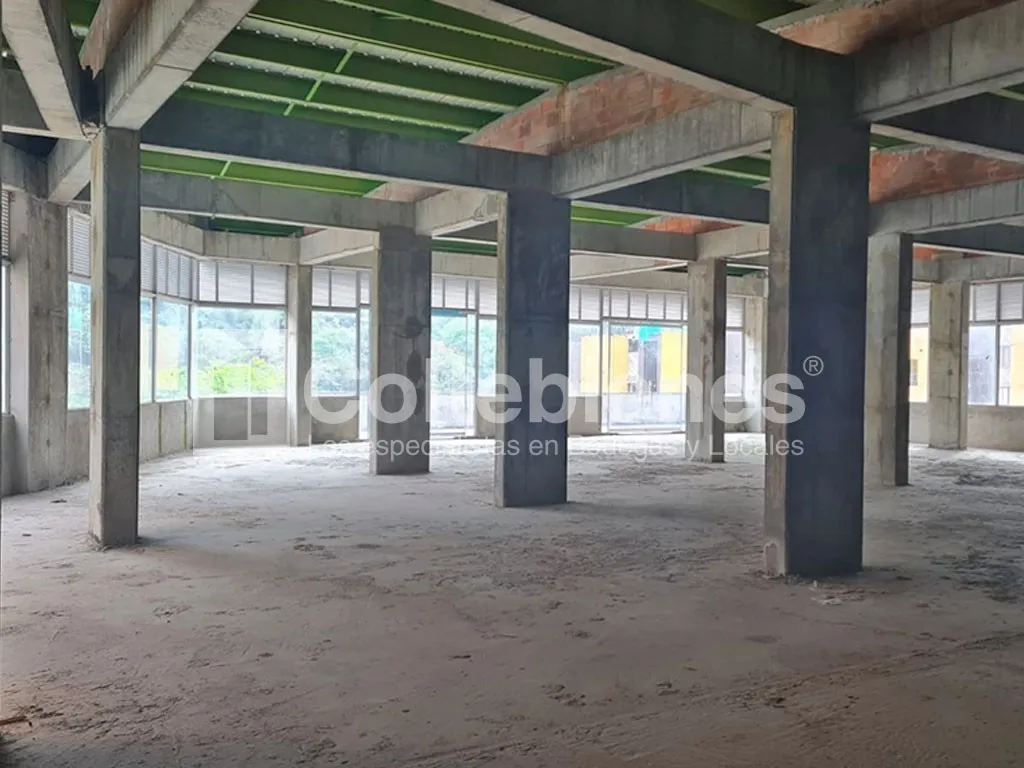 Local en venta en Cabecera San Antonio De Prado, Medellín, 478 m² · foto 7 de 13