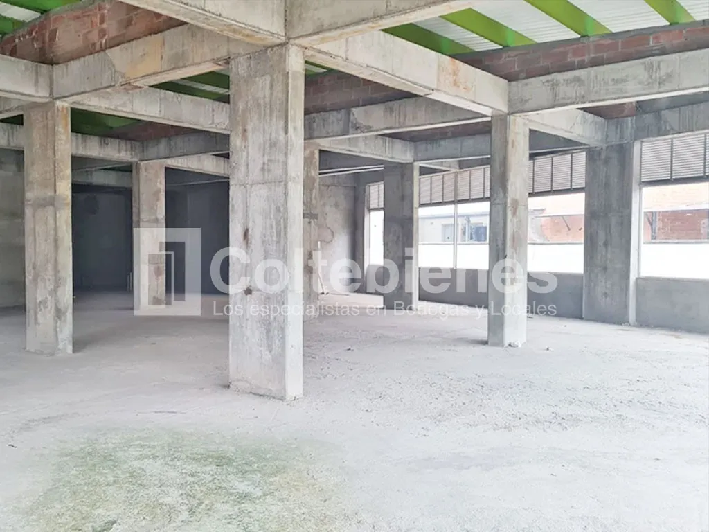 Local en venta en Cabecera San Antonio De Prado, Medellín, 478 m² · foto 8 de 13