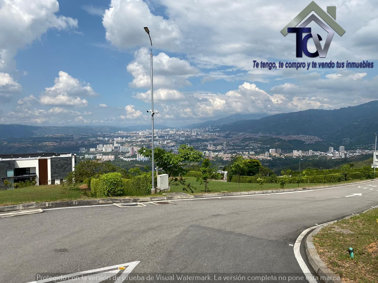 Lote en venta en Ruitoque, Floridablanca, 2417 m² · foto 3 de 18