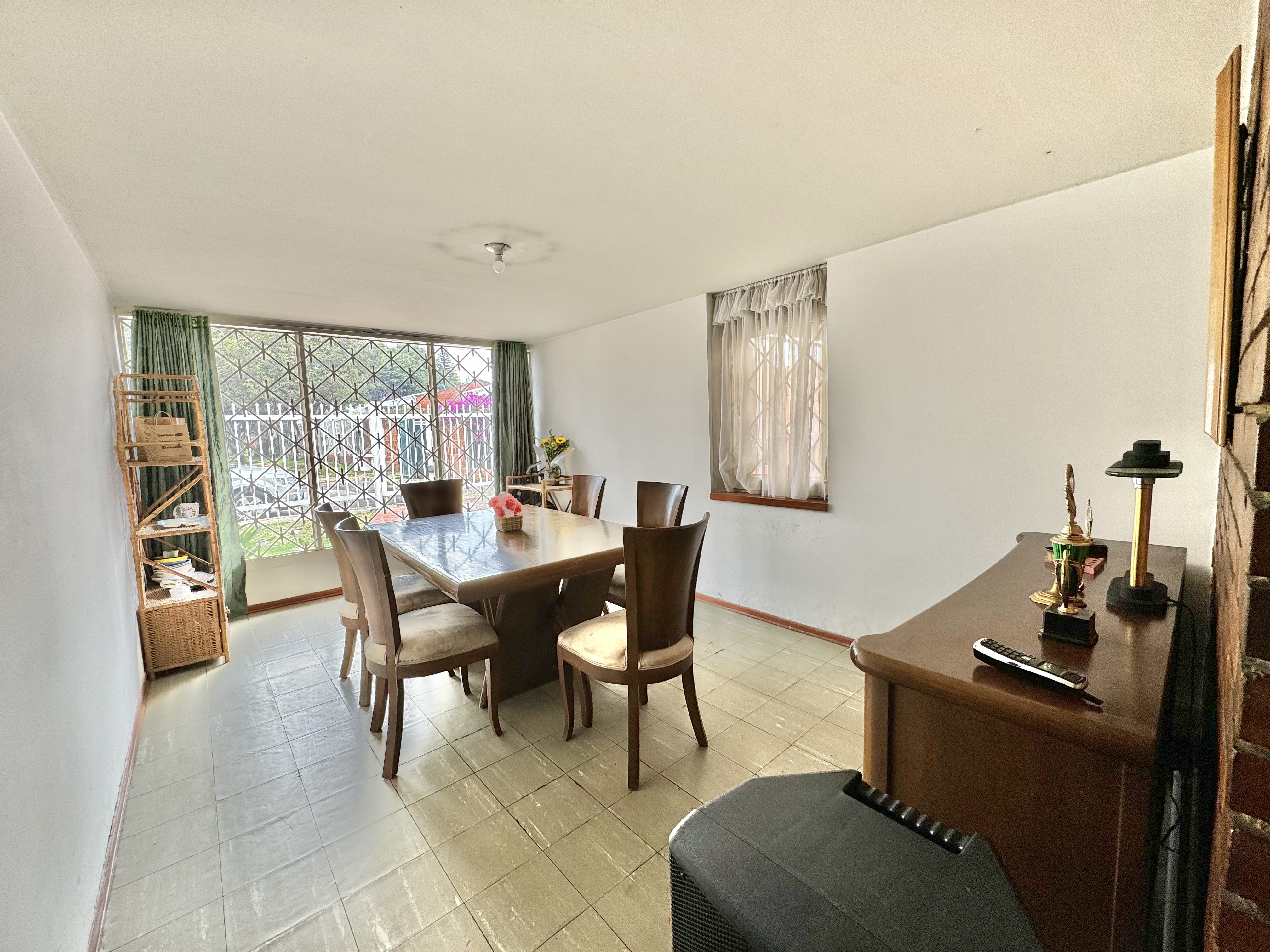 Casa en venta en Niza, Bogotá · foto 16 de 24