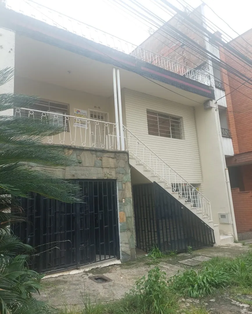 Casa en arriendo en La america, Medellín en La America