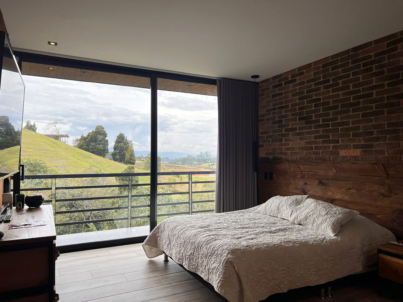Casa de 3 alcobas en venta en El Capiro, Rionegro, 410 m² · foto 10 de 18