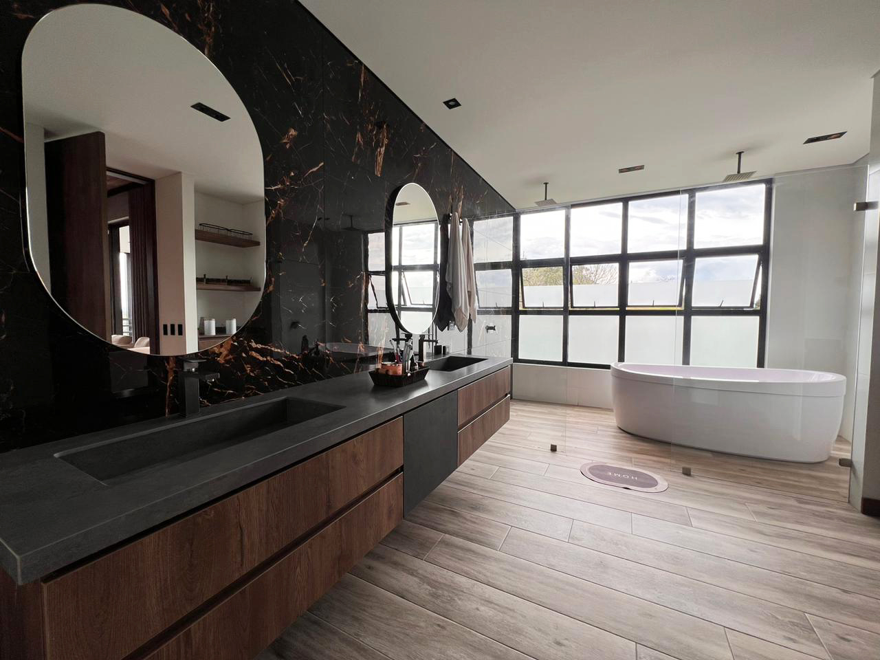 Casa de 3 alcobas en venta en El Capiro, Rionegro, 410 m² · foto 12 de 18