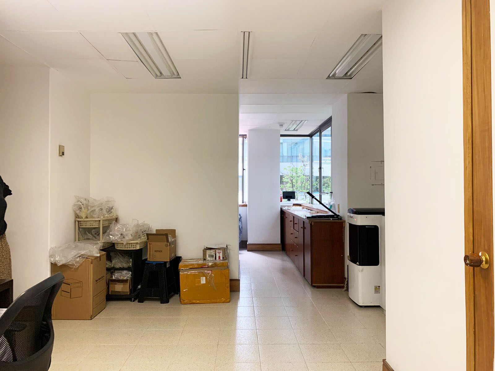 Consultorio en venta en La Aguacatala, Medellín, 41 m² · foto 5 de 6