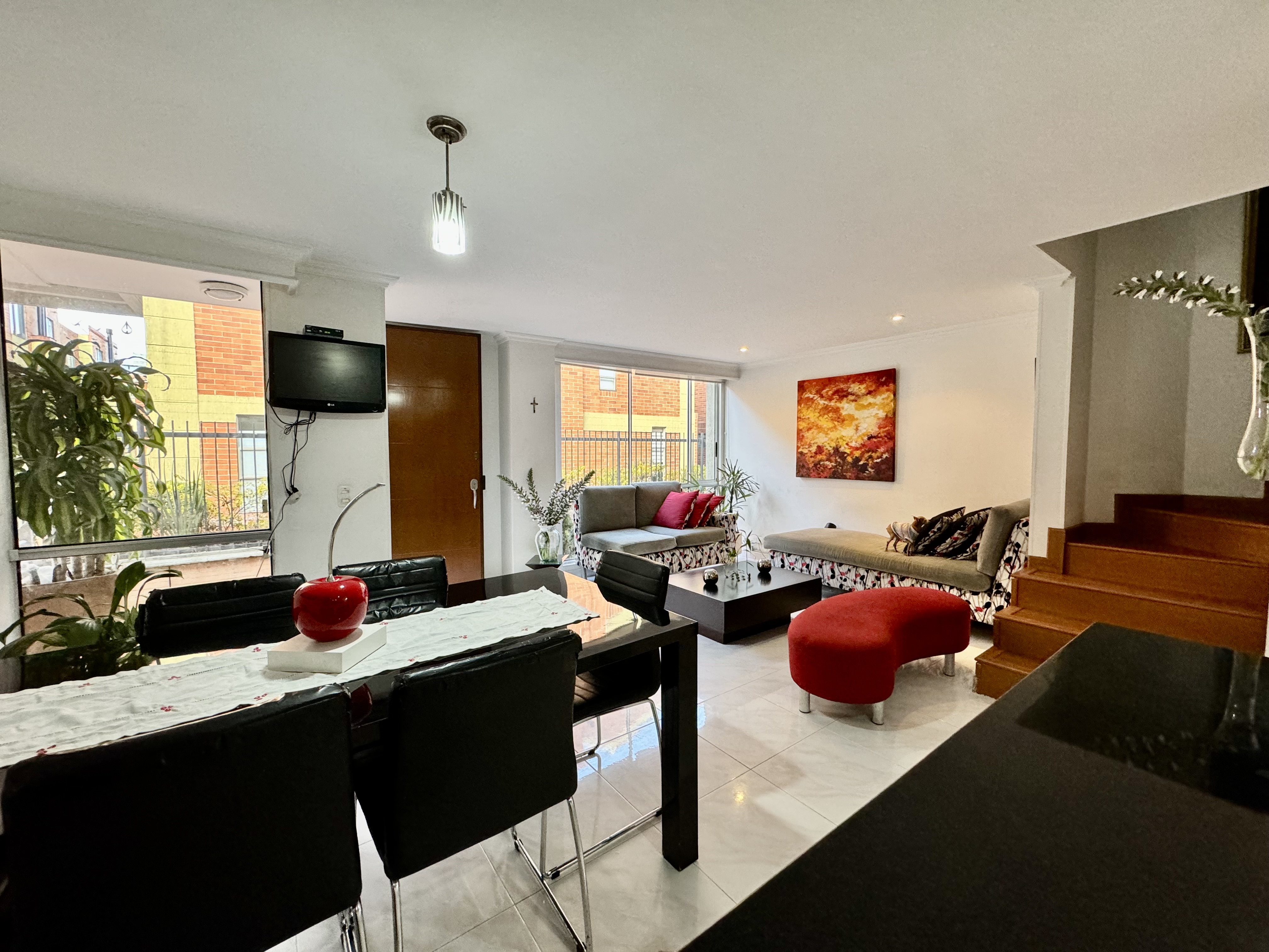 Casa en venta en Alameda, Bogotá · foto 2 de 24