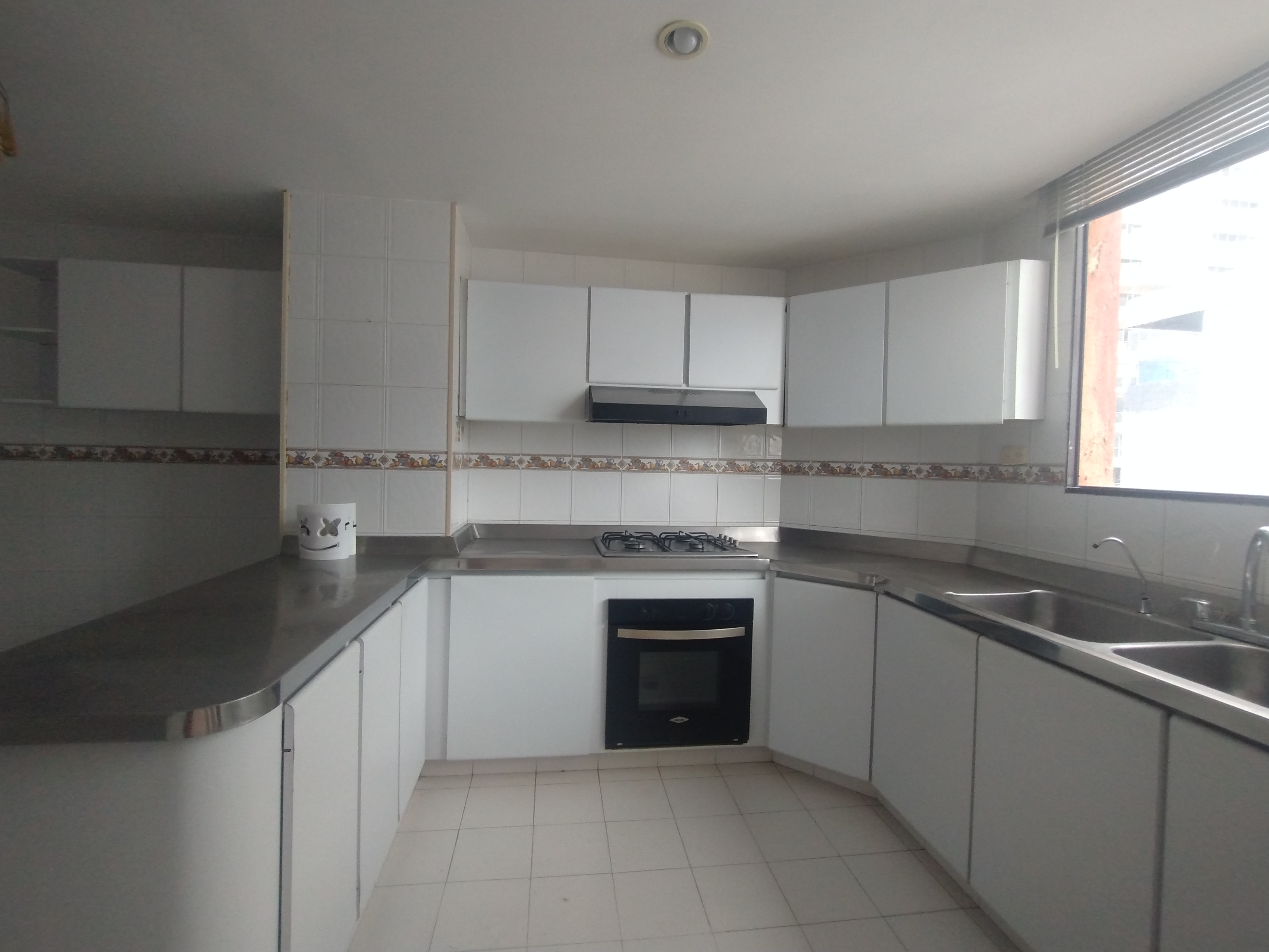 Apartamento de 3 alcobas en venta en Altos Del Prado, Barranquilla, 265 m² · foto 13 de 16