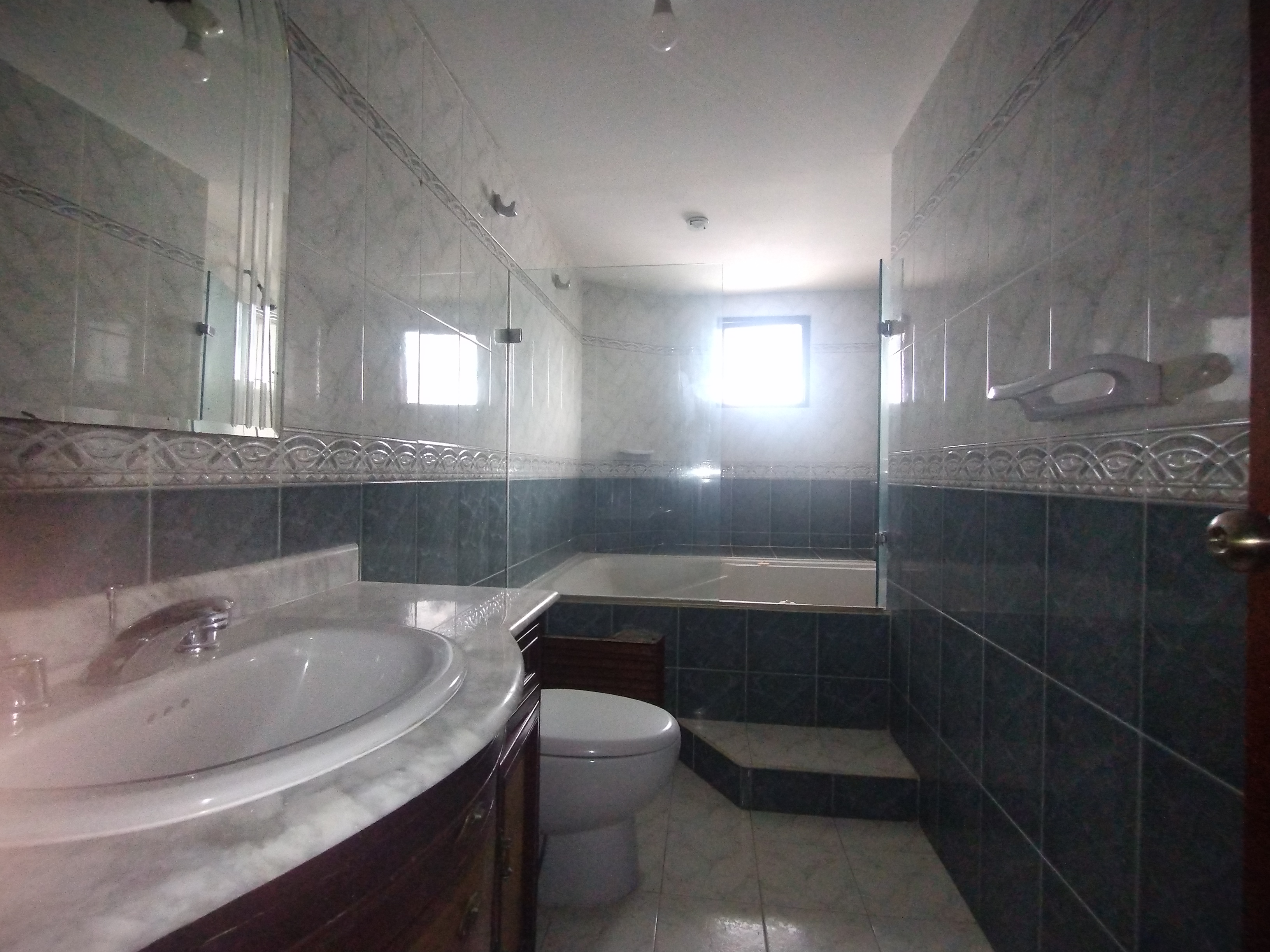 Apartamento de 3 alcobas en venta en Altos Del Prado, Barranquilla, 265 m² · foto 16 de 16