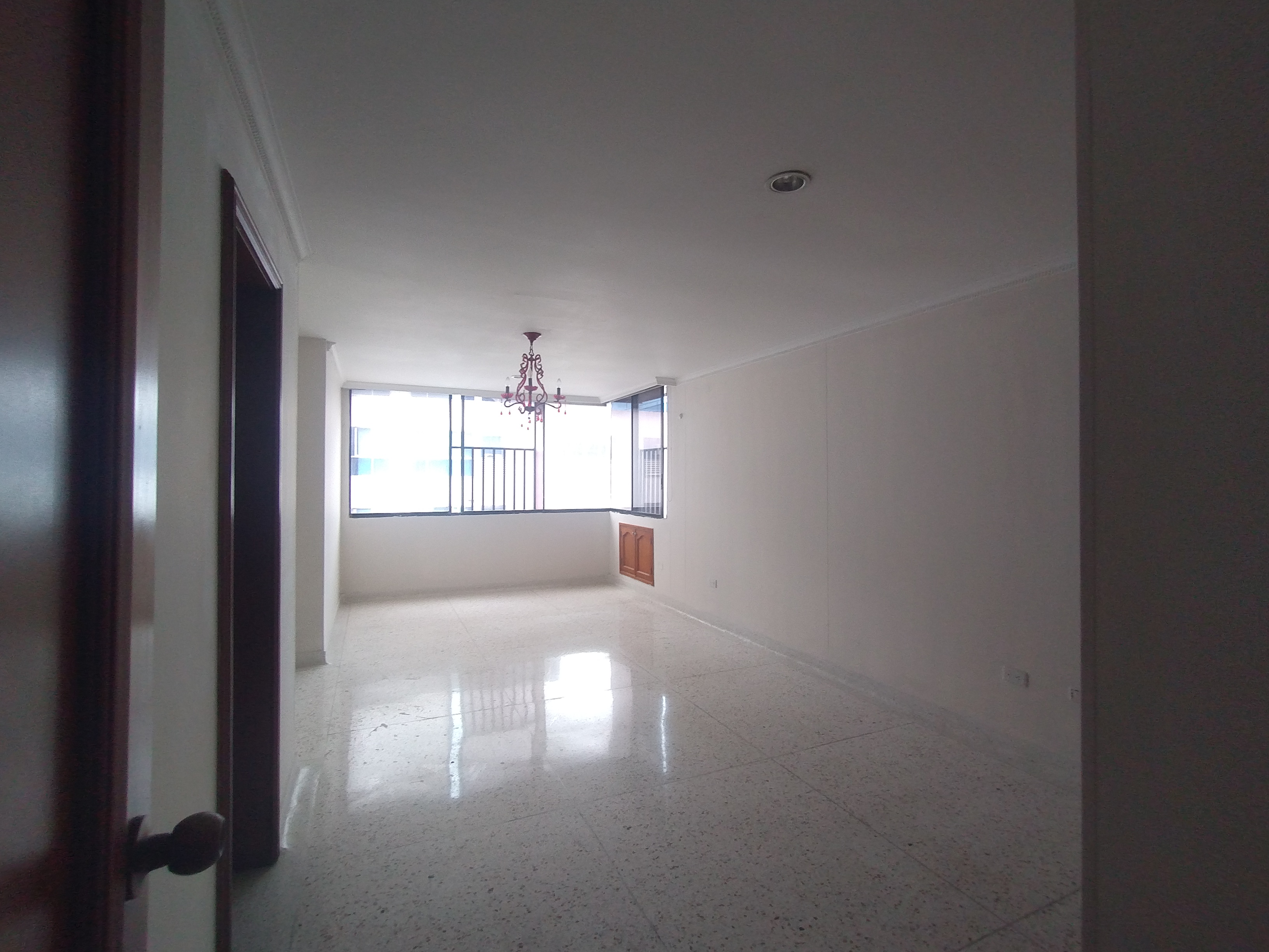 Apartamento de 3 alcobas en venta en Altos Del Prado, Barranquilla, 265 m² · foto 6 de 16