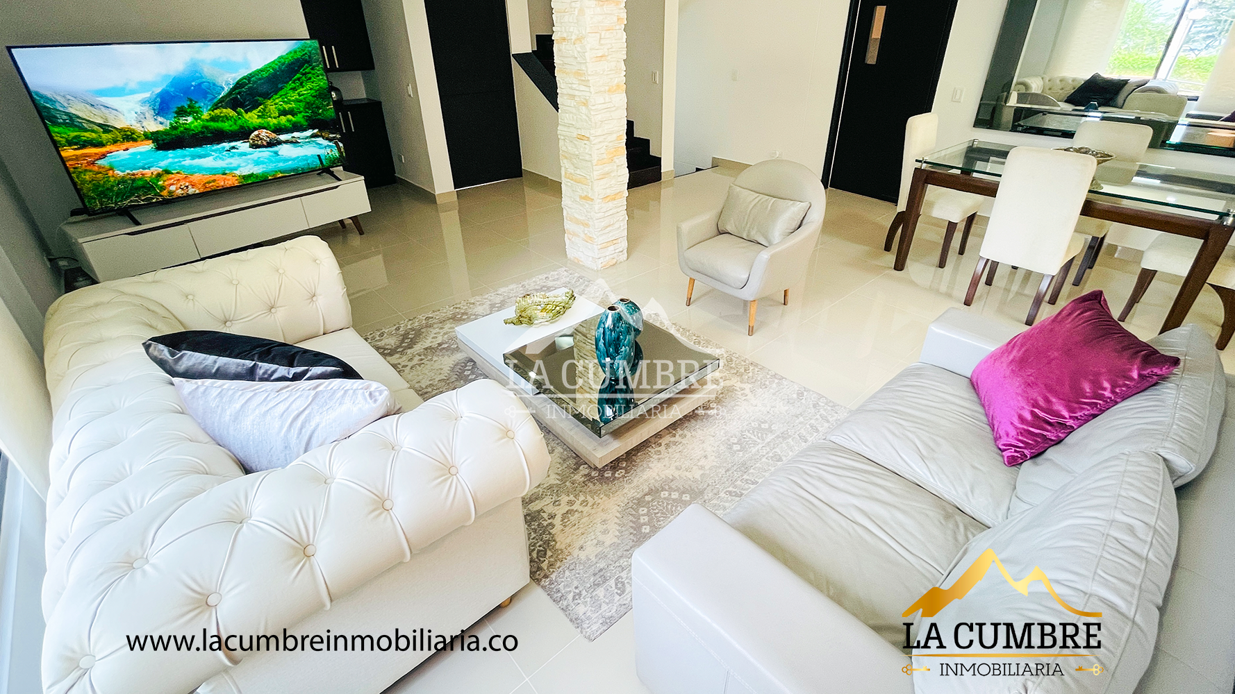 Casa de 6 alcobas en arriendo en El Tesoro, Medellín, 380 m² · foto 3 de 14