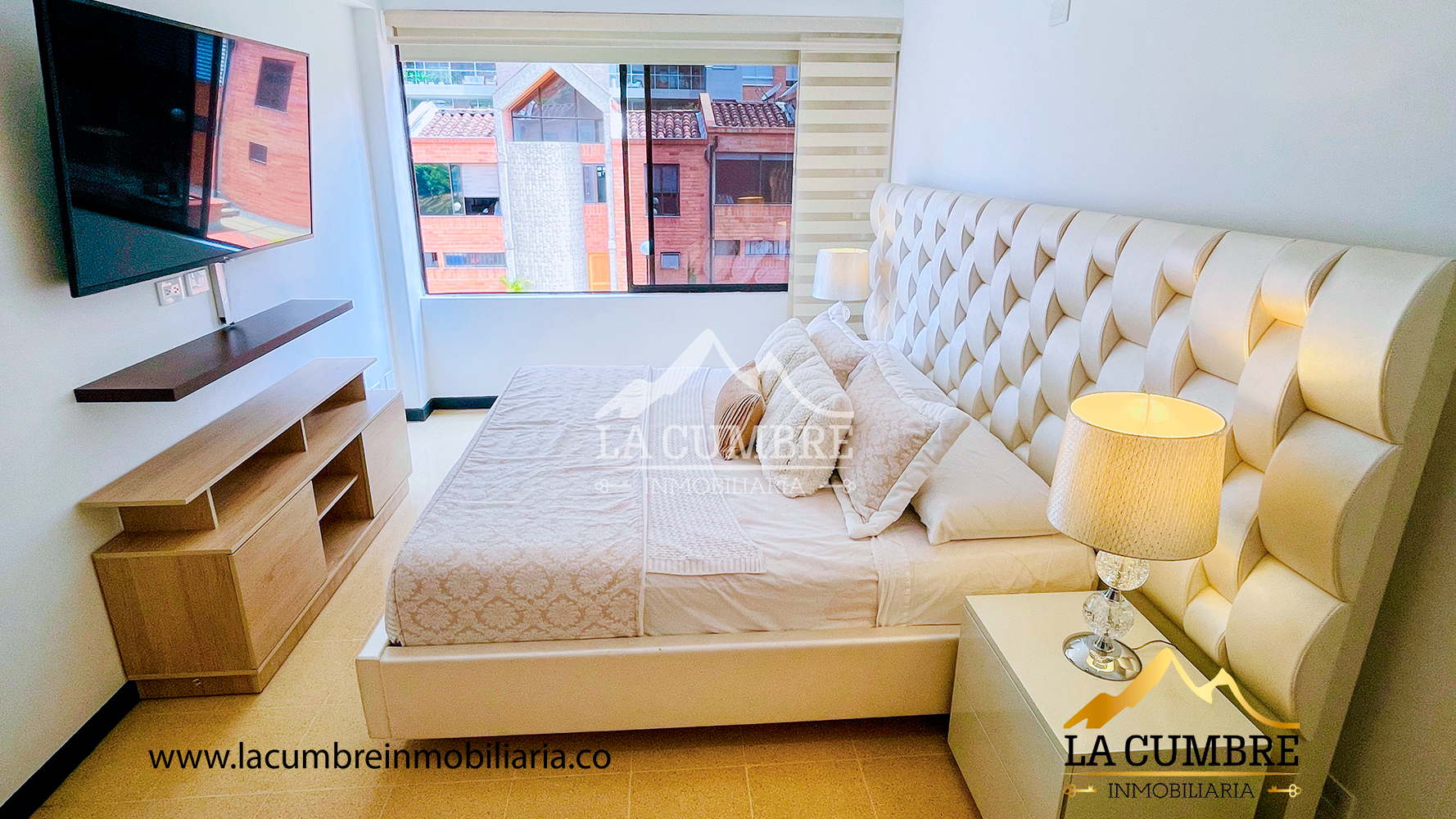 Casa de 6 alcobas en arriendo en El Tesoro, Medellín, 380 m² · foto 7 de 14