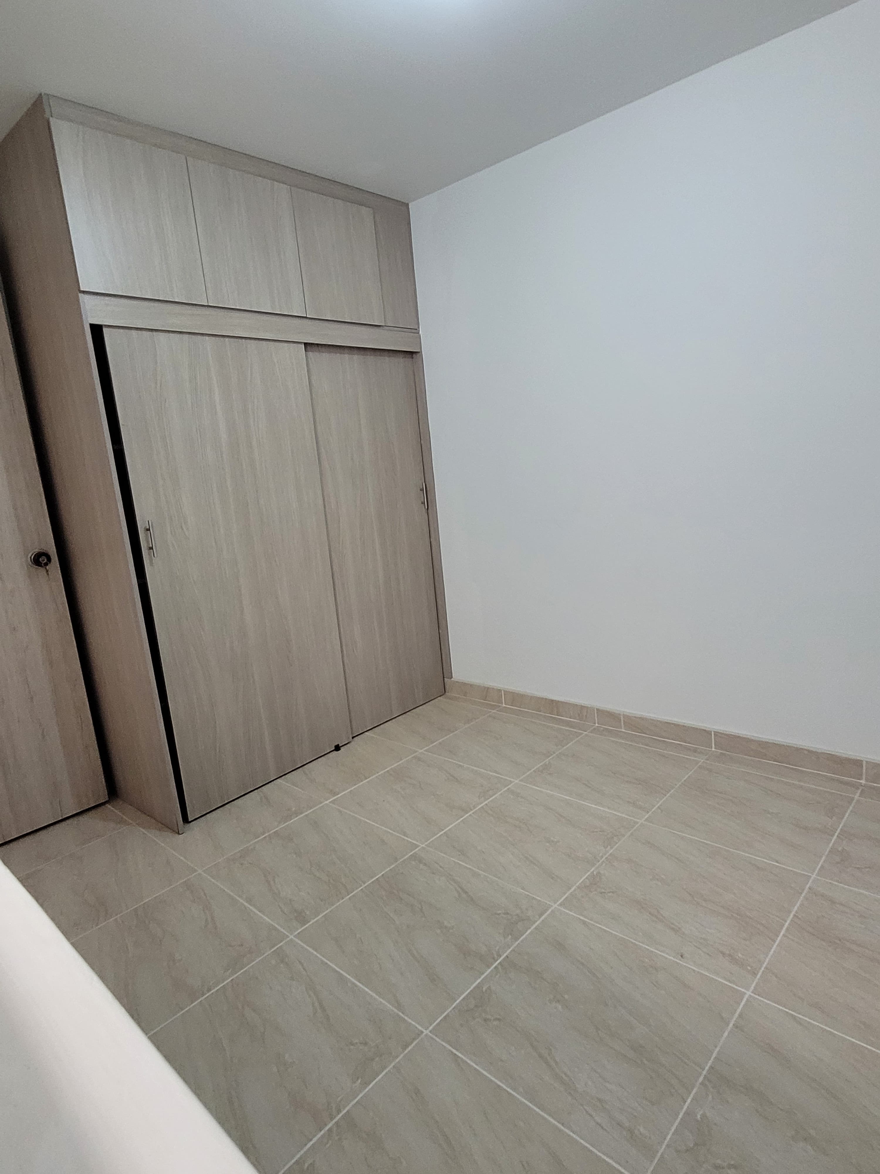 Edificio en venta en La Castellana, Medellín, 240 m² · foto 23 de 24