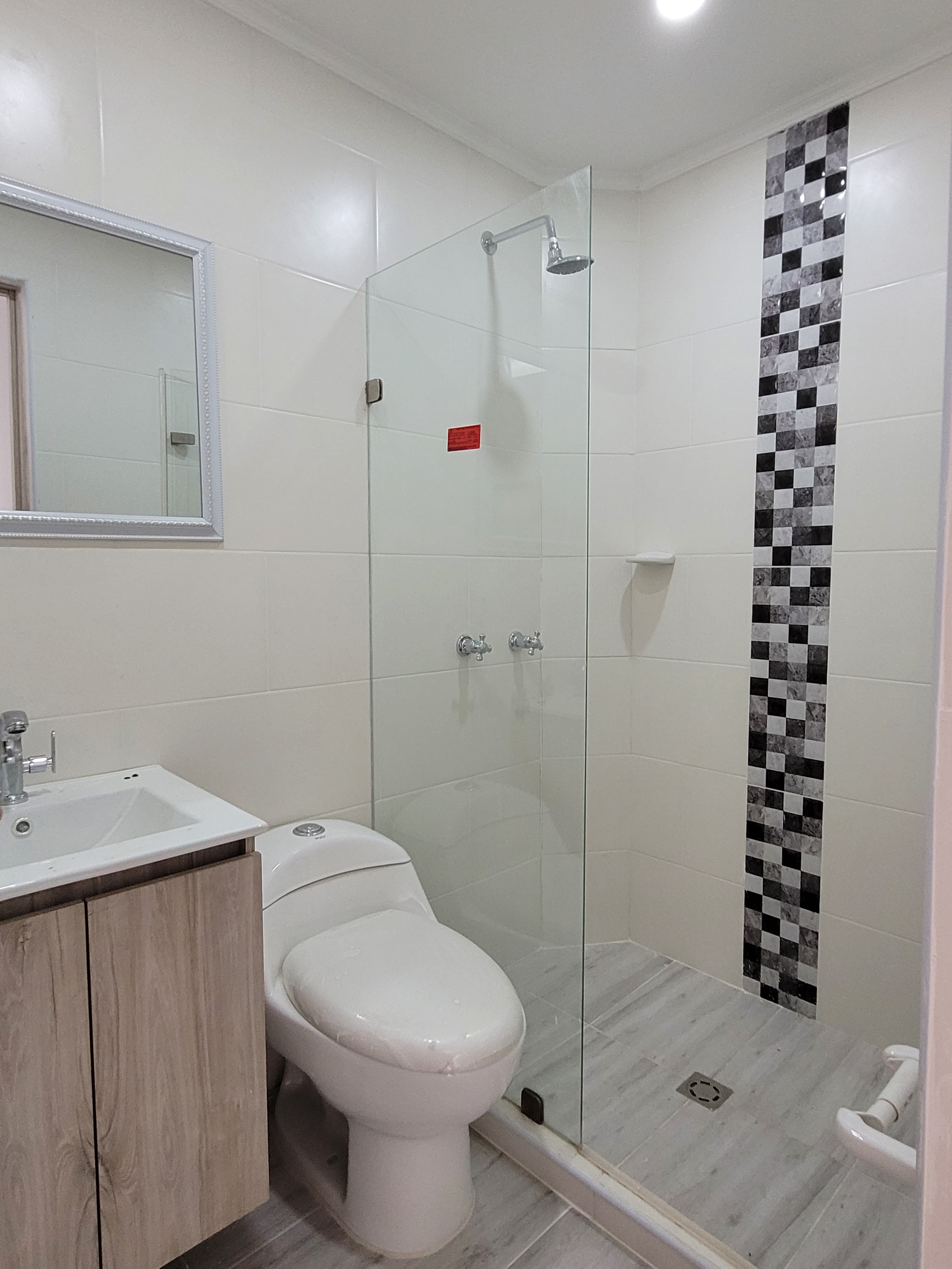 Edificio en venta en La Castellana, Medellín, 240 m² · foto 24 de 24