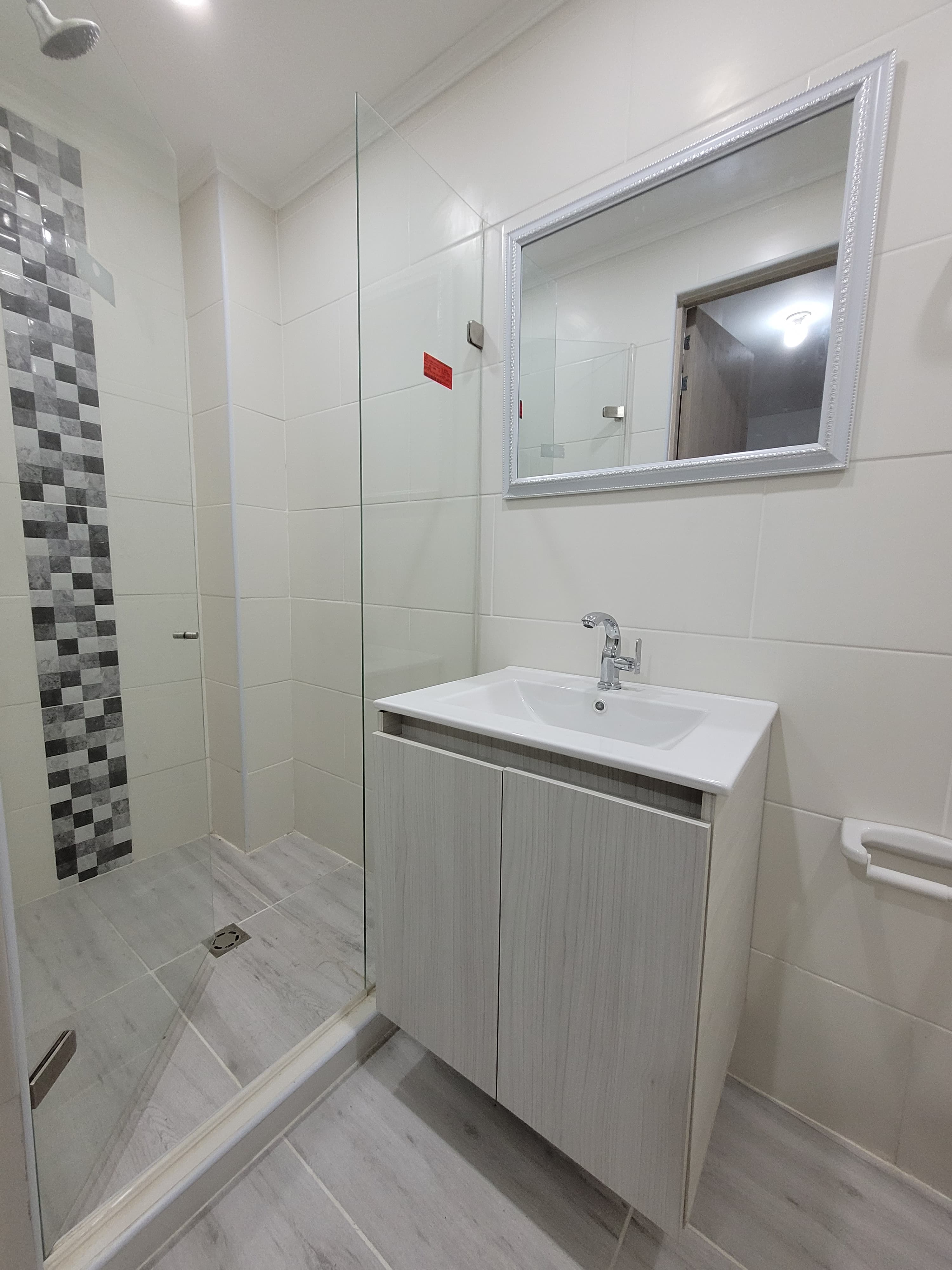 Edificio en venta en La Castellana, Medellín, 240 m² · foto 7 de 24