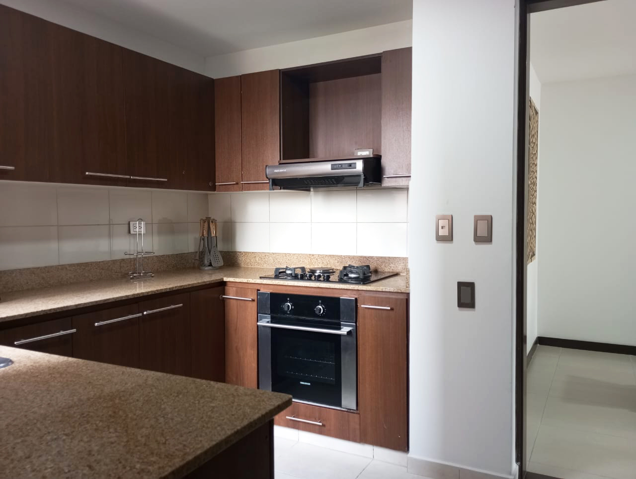 Apartamento en arriendo en La Florida, Medellín · foto 6 de 17