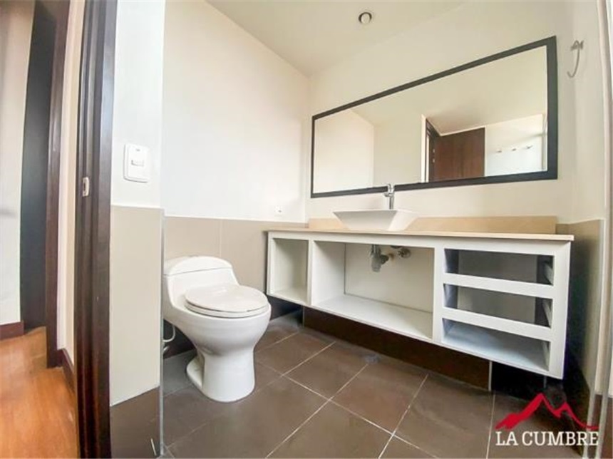 Apartamento en arriendo en El Poblado, Medellín · foto 9 de 15