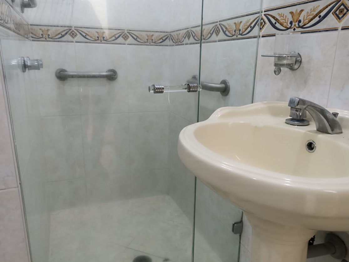 Oficina en arriendo en Laureles, Medellín, 240 m² · foto 16 de 20