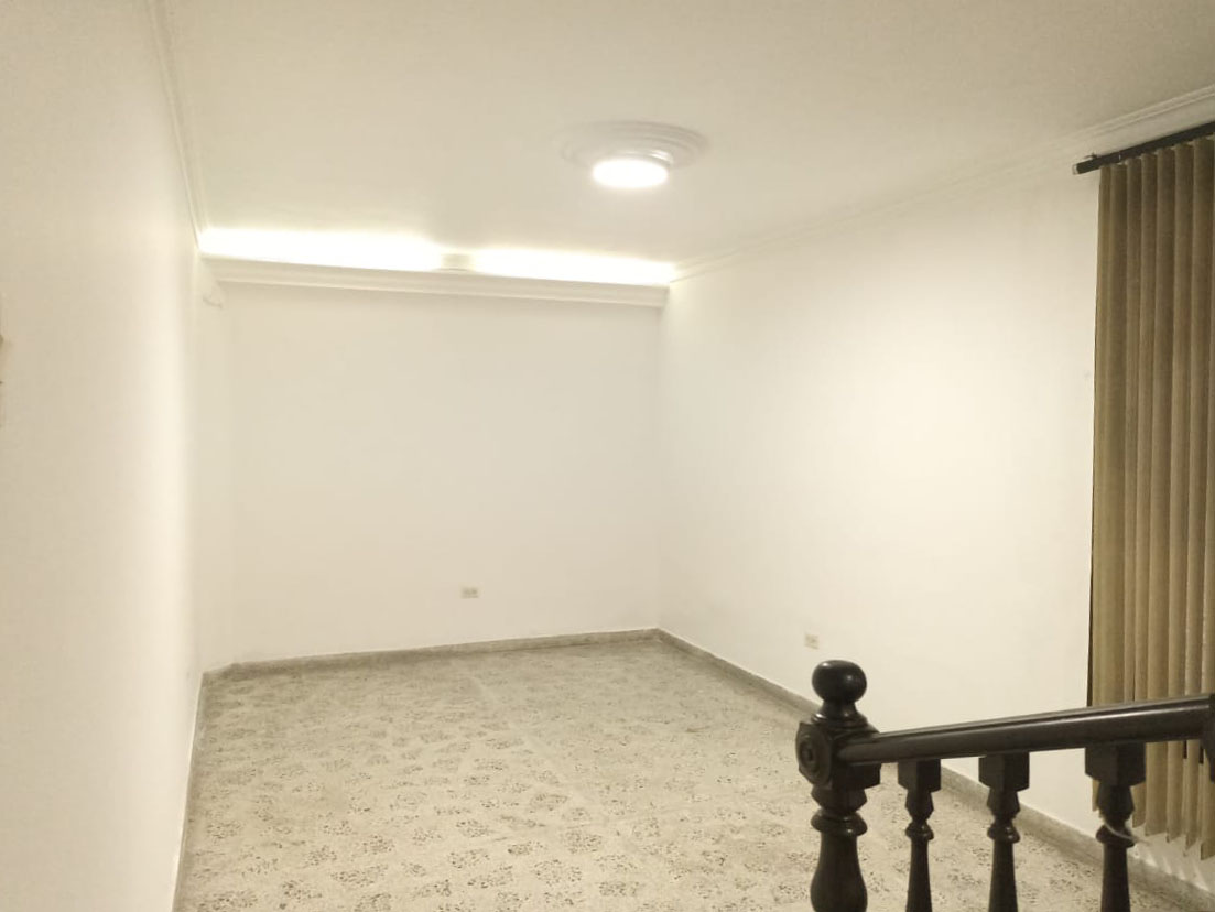 Oficina en arriendo en Laureles, Medellín, 240 m² · foto 3 de 20