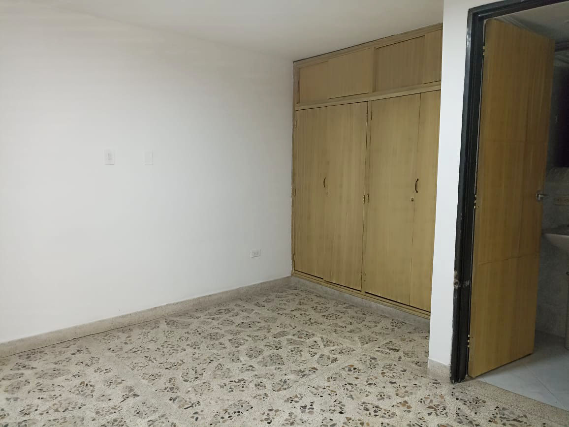 Oficina en arriendo en Laureles, Medellín, 240 m² · foto 5 de 20